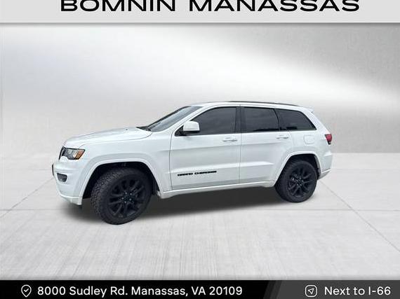 JEEP GRAND CHEROKEE 2018 1C4RJFAG2JC267739 image